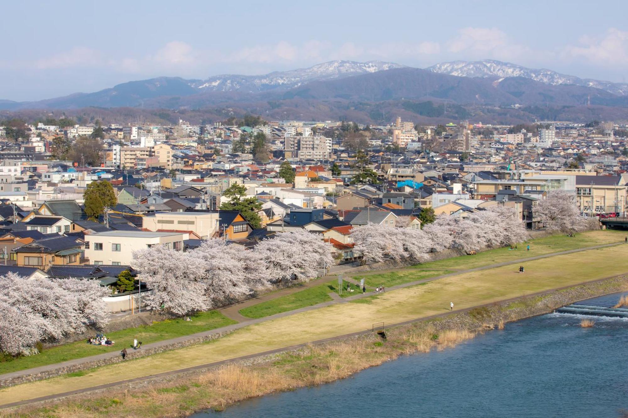Yuyaruru Saisai Hotel Kanazawa Bagian luar foto